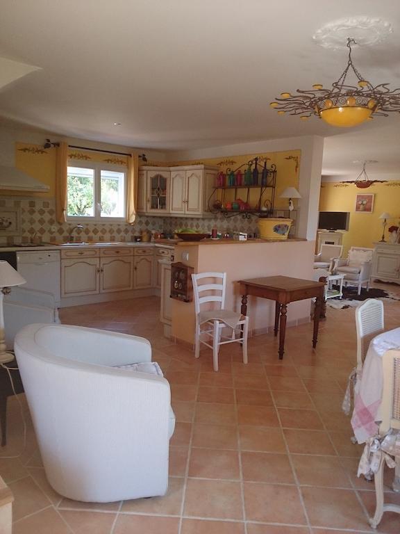 Mas De Courreges Hotel Saint Hippolyte du Fort Bagian luar foto